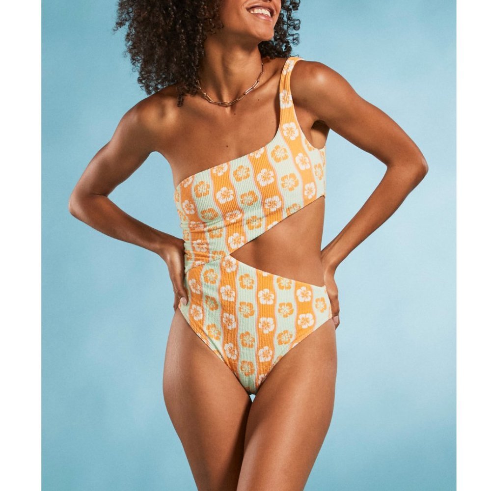 🏷️NWT Roxy Wavy Babe One-Shoulder Cutout Full Coverage One-Piece Swimsuit - L